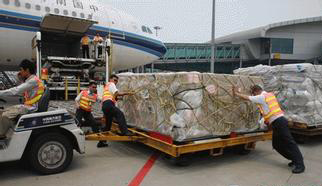 亚马逊卖家对FBA空运专线和海运快递的看法